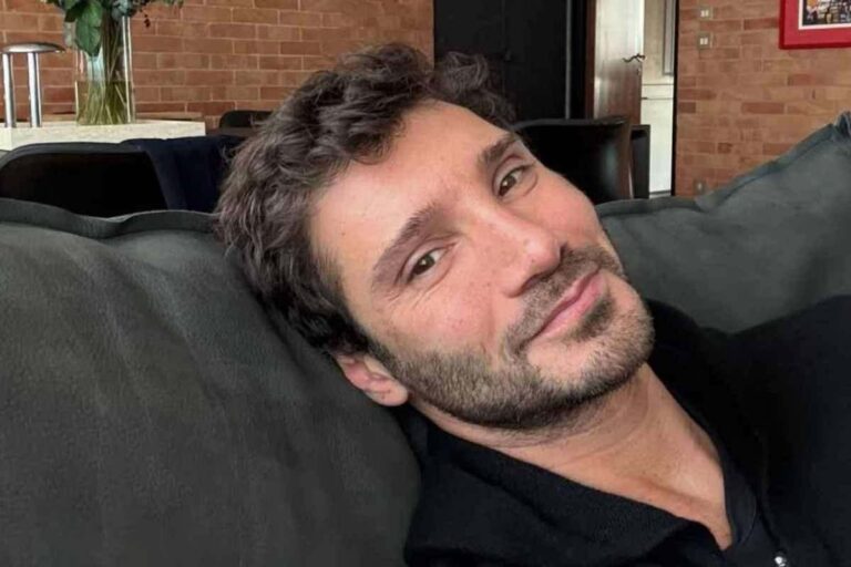 Primo piano di Stefano de Martino
